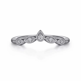 Chic Detail Vintage Inspired 14K White Gold Curved Gold Diamond Anniversary Band