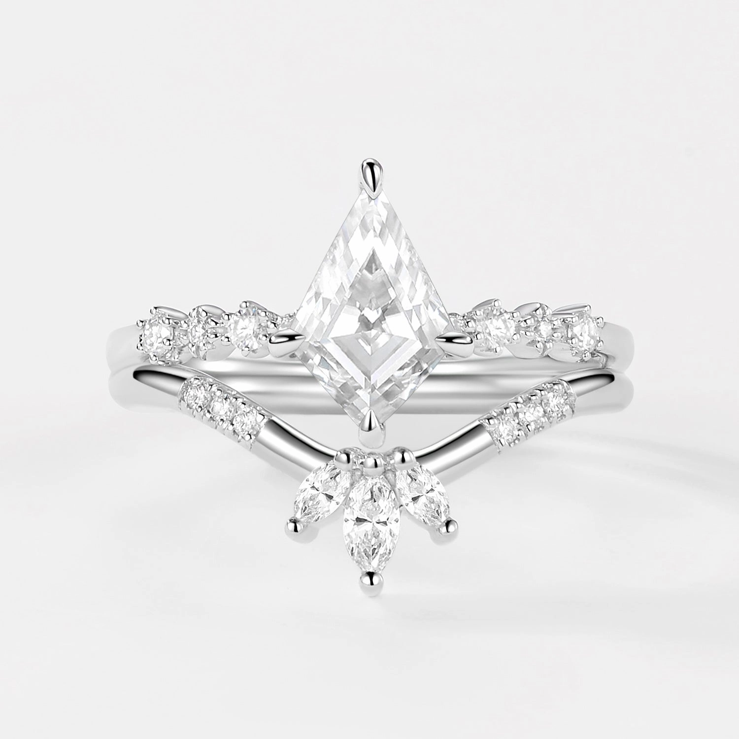Kite Cut Moissanite Stacking Engagement Ring Sets 2pcs Experimental Design Classic Ornament