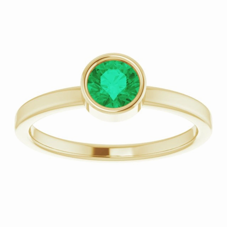 14K Yellow 5 mm Natural Emerald Ring Durable Adornment