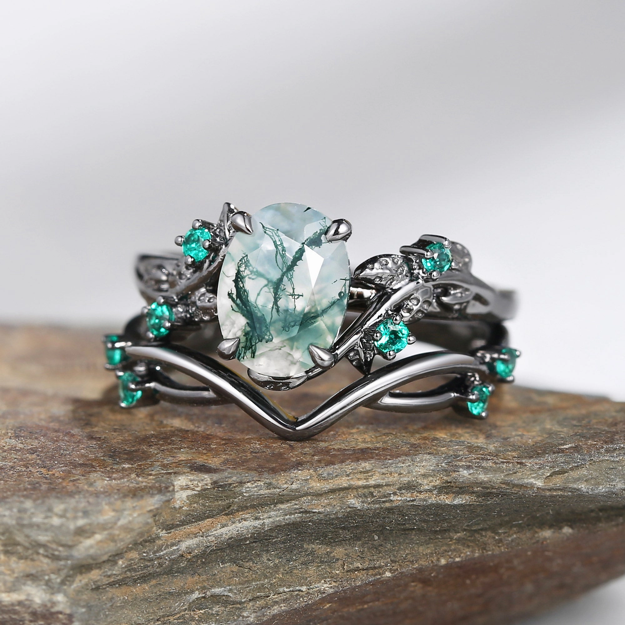 Dazzling Jewelry Nature Inspired - Oval Cut Moss Agate Leafy Black Gold Ring Set 2pcs - Mossy