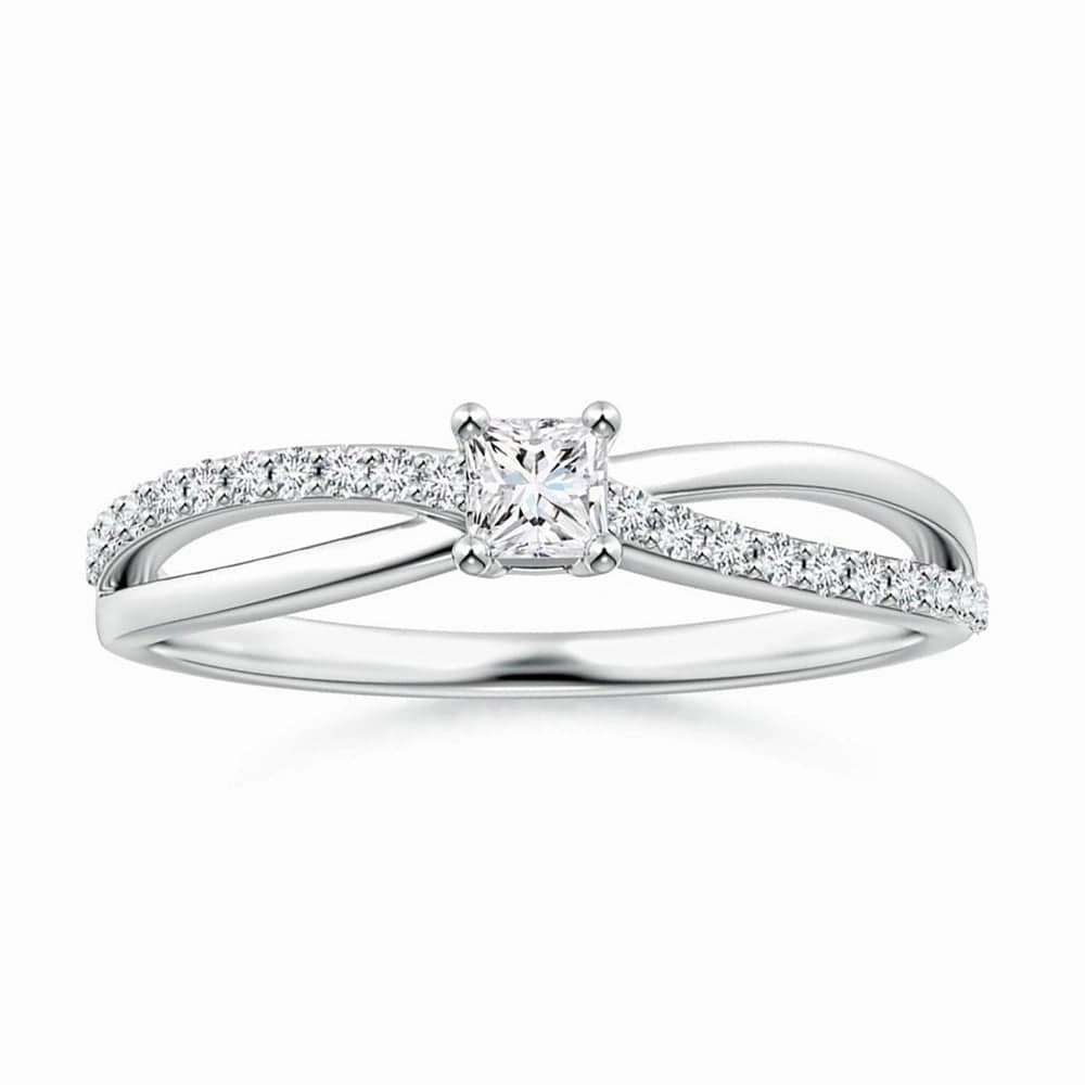 Warm Accent Model Fit Princess Cut Lab Grown Diamond Split Shank Promise Ring