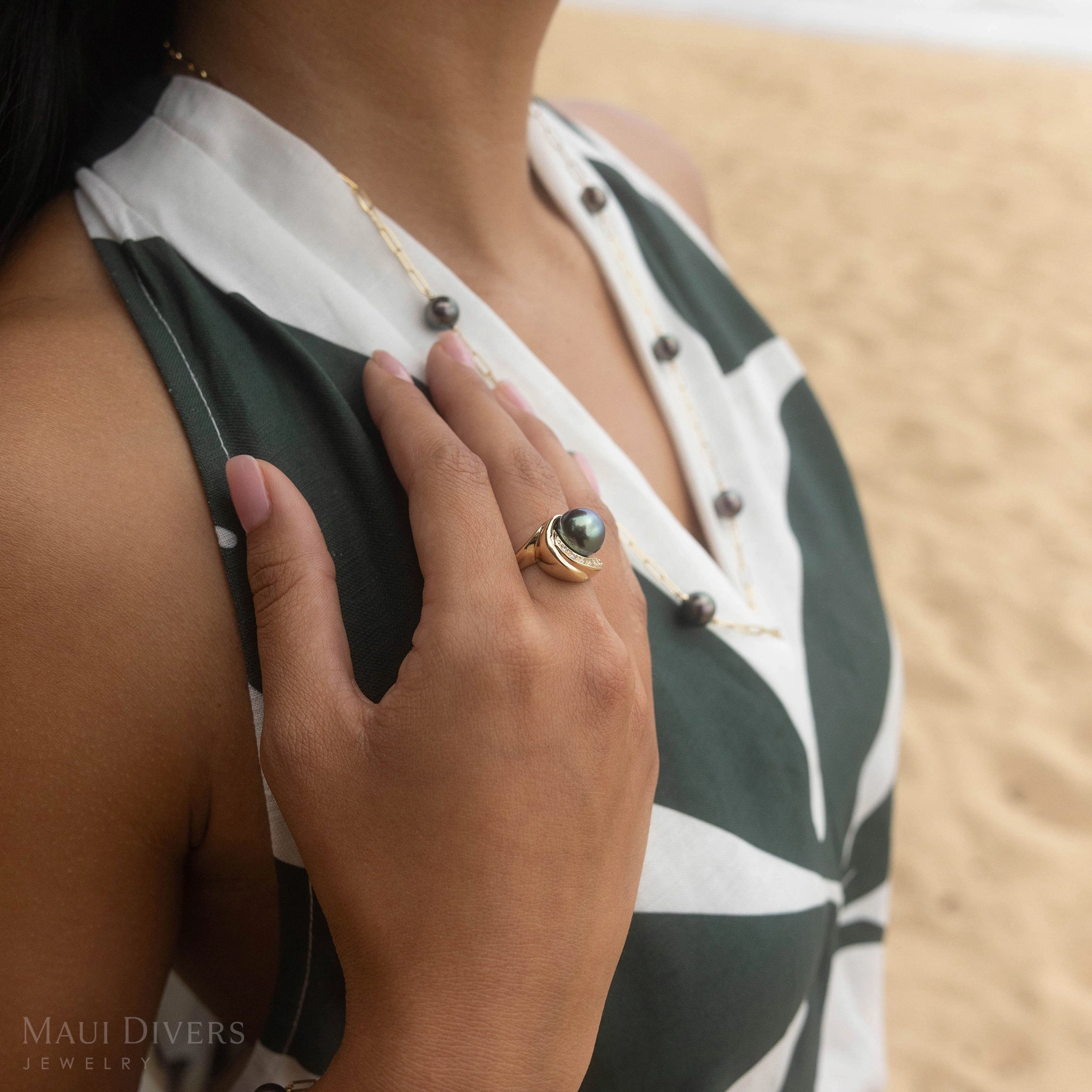 Tahitian Black Pearl Ring in Gold with Diamonds - 10-11mm Bold Look