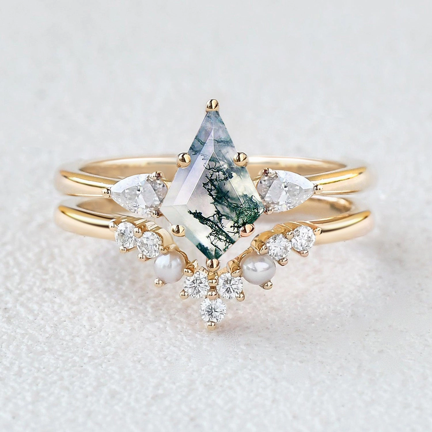 Creative Accent Kite Cut Moss Agate Pearl Stacking Engagement Ring Set 2pcs
