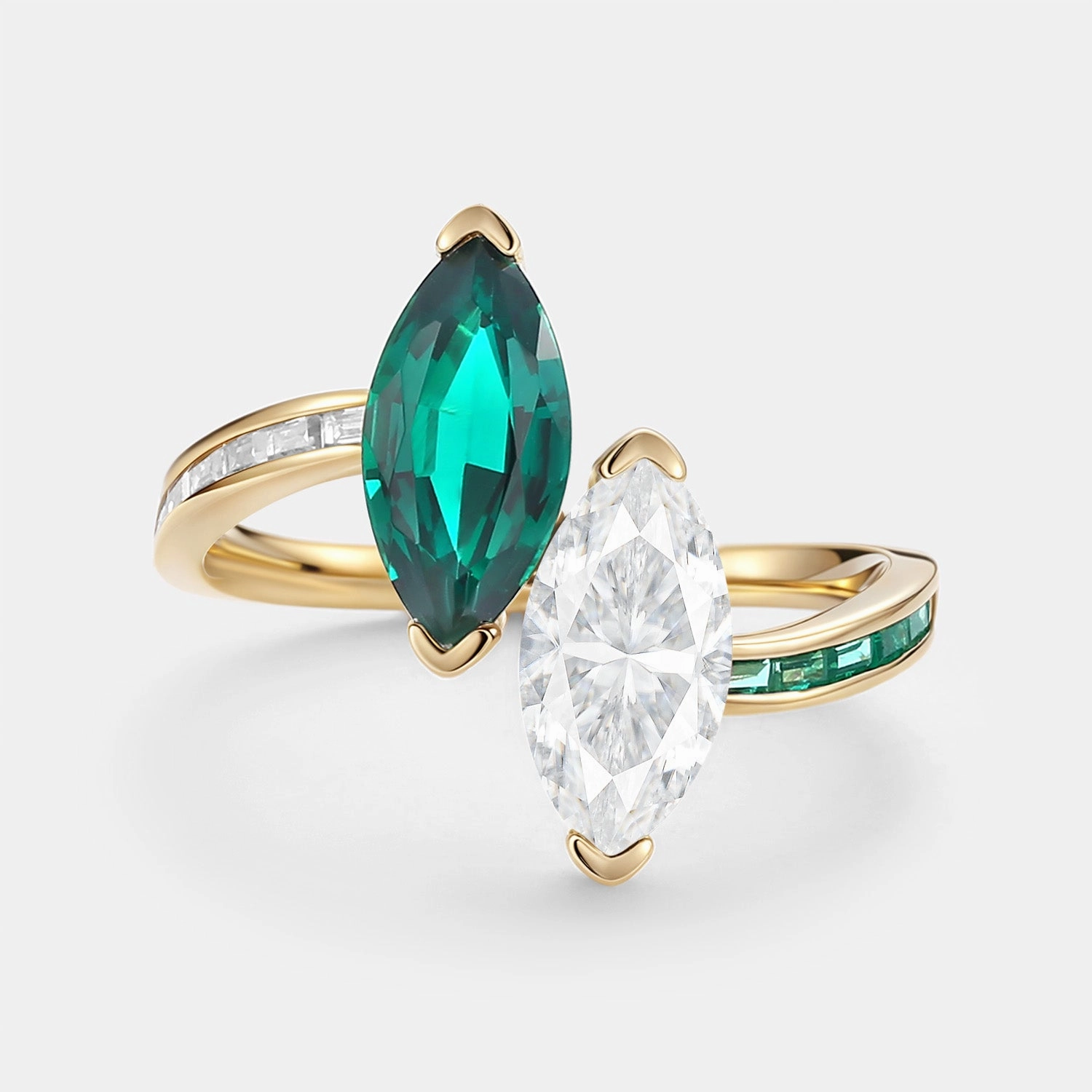 Toi Et Moi Lab Emerald & Moissanite Engagement Ring - Dyad Dinner Party Shimmer Detail
