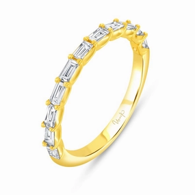 Sparkling finish 14K Yellow Gold Timeless Collection Wedding-Band Wedding Ring