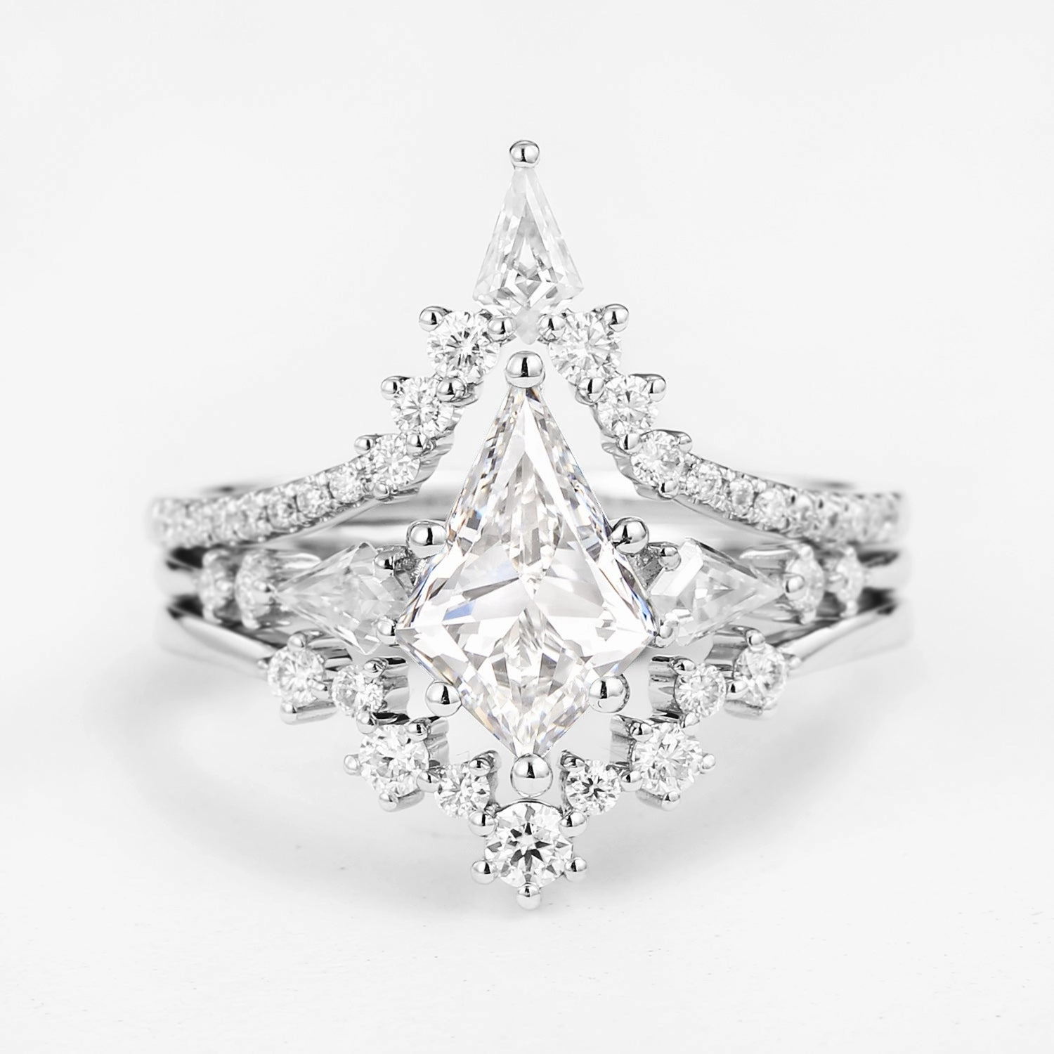 Seasonal Pairing Sleek Outline Twin Flames - Kite Cut Moissanite Engagement Ring Set 3pcs - Tyler