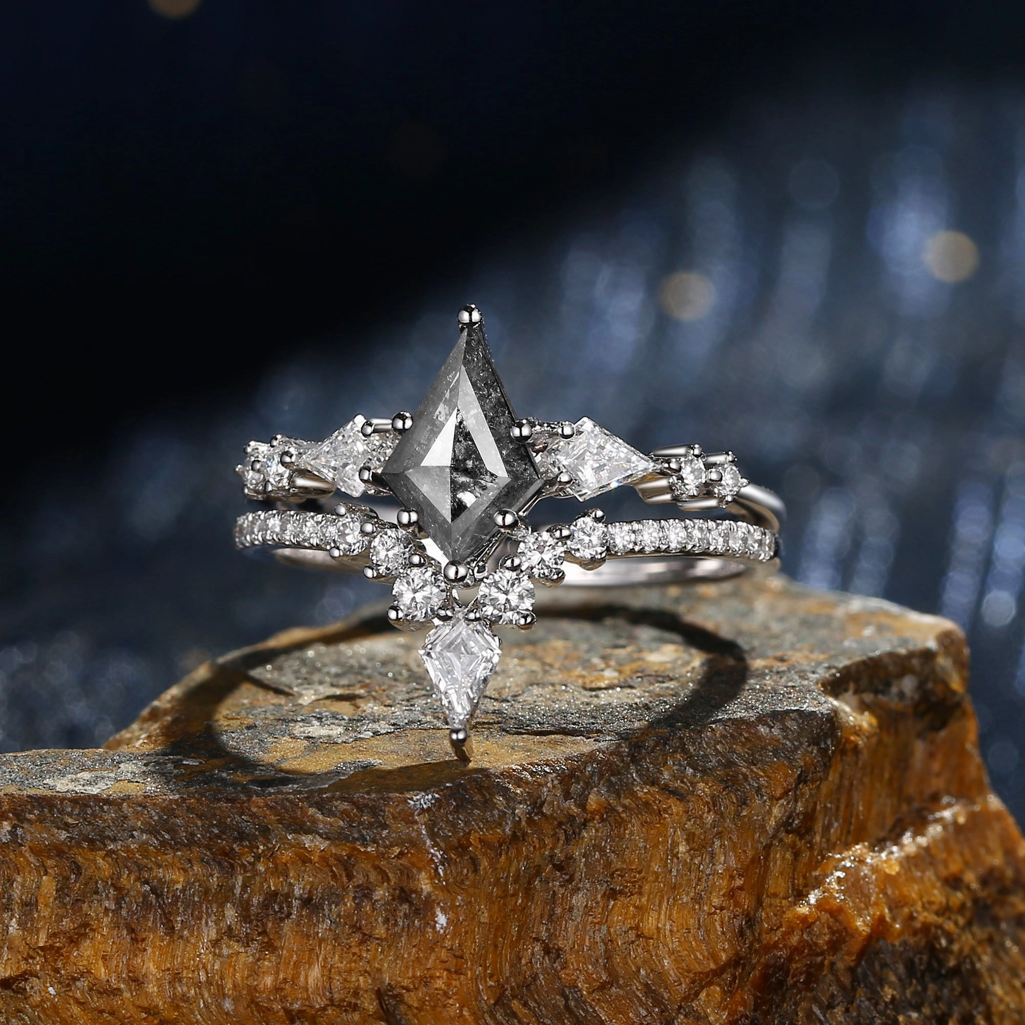Twin Flames - Kite Salt and Pepper Diamonds Engagement Ring Set 2pcs - Zendaya Quality Style Artistic Craft