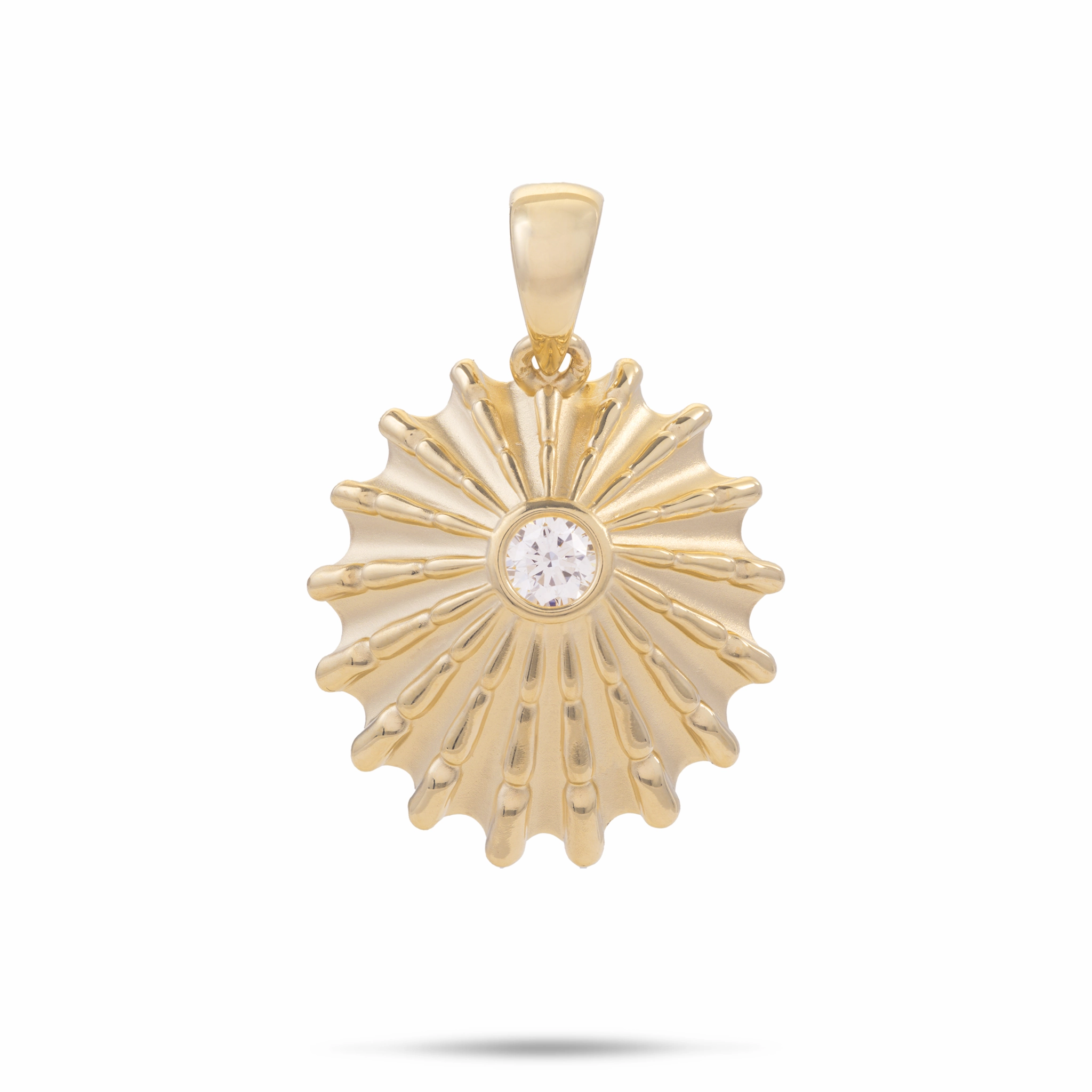 ?Opihi Pendant in Gold with Lab Grown Diamond - 25mm Chic Fashion
