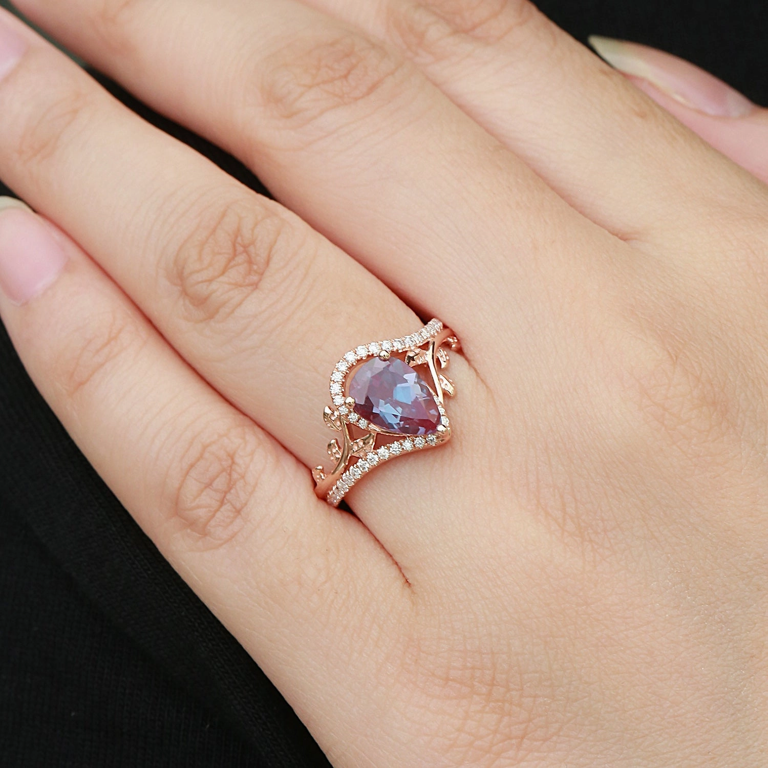 Vintage Pear Cut Moss Agate & Moissanite Leafy Engagement Ring Brilliant Style All Age