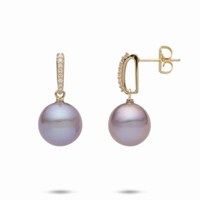 Luxury Craft Distinctive pieces Lilac Freshwater Pearl Earrings in Gold with Diamonds - 11-12mm