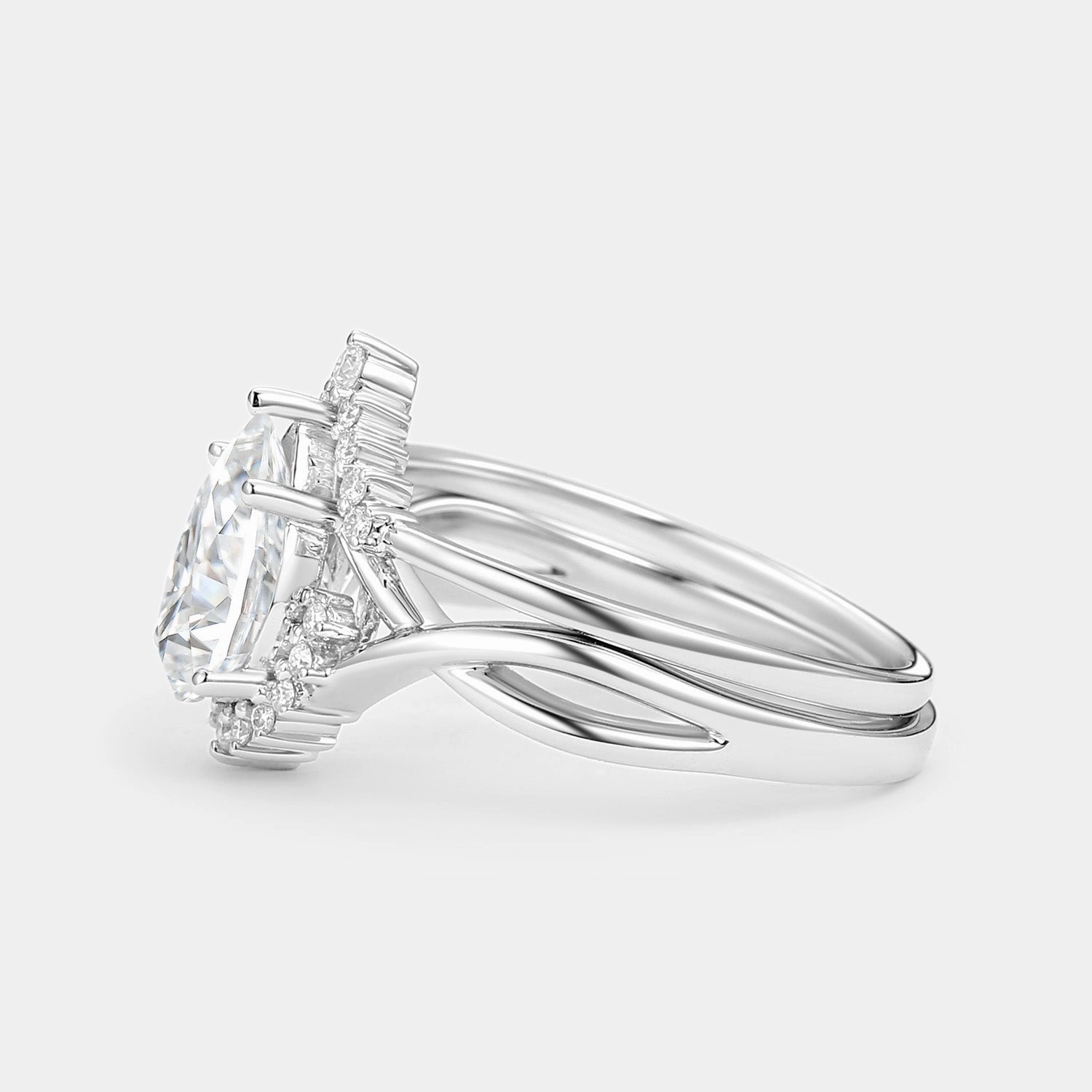 Model Ready Pear Cut Moissanite Infinity Engagement Ring Set 2pcs