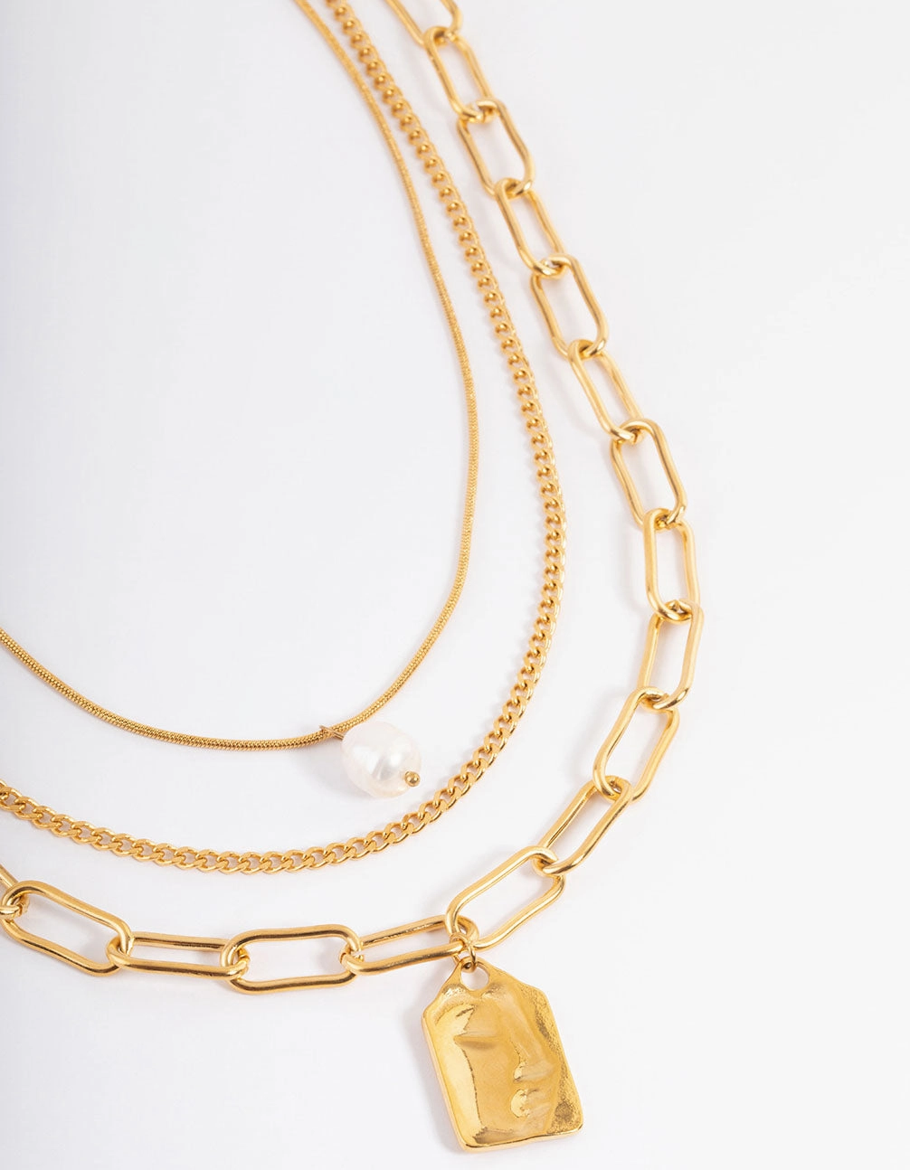 Waterproof Gold Plated Stainless Steel Pearl Pendant Statement Layered Necklace Sleek Style