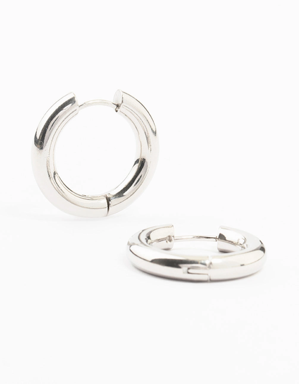 Classic Touch Waterproof Stainless Steel Thick Clicker Hoop Earrings 22 MM